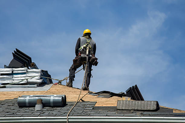 Professional Gutter Installation technician working in Saint Regis, MT